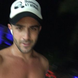 Meet your Posher, Seth